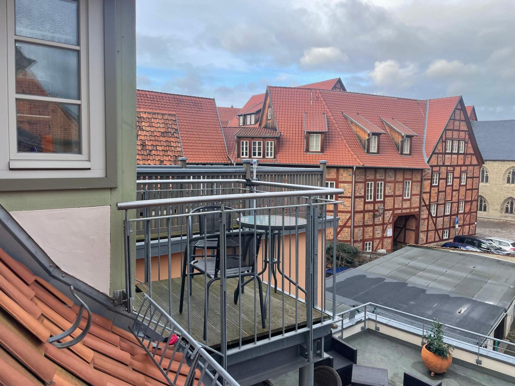 Urlaub Im Fachwerk - Klink Lejlighed Quedlinburg Eksteriør billede